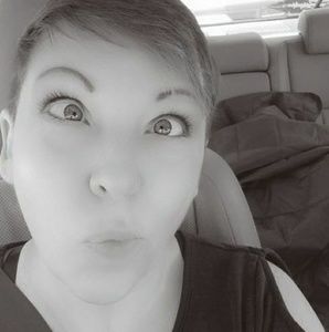 Meet your Posher, Tracy